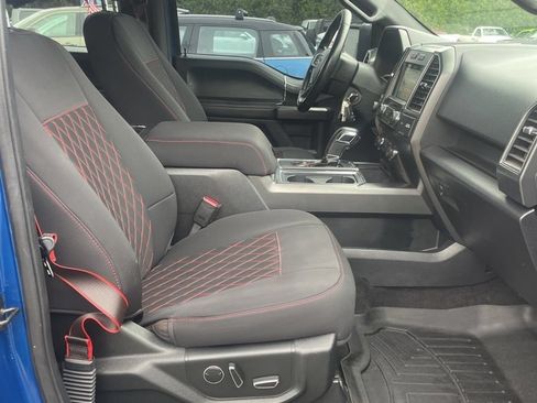 Used 2017 Ford F150 XLT w/ Equipment Group 302A Luxury AWD/4WD image 16