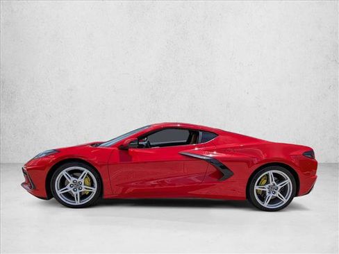 Used 2020 Chevrolet Corvette Stingray Preferred Cpe w/ 2LT Preferred Equipment Group RWD image 8