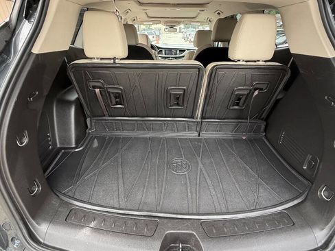 Used 2019 Buick Enclave Essence FWD image 65