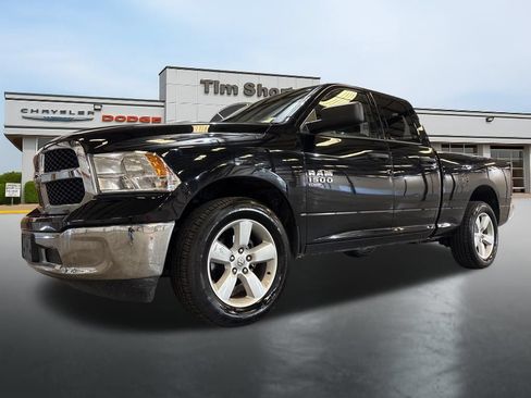 Used 2024 RAM 1500 Classic SLT AWD/4WD image 10