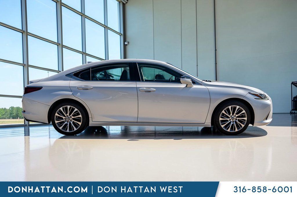Used 2019 Lexus ES 350 w/ Premium Package FWD image 35