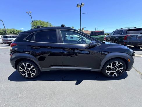 Used 2023 Hyundai Kona Limited AWD/4WD image 3