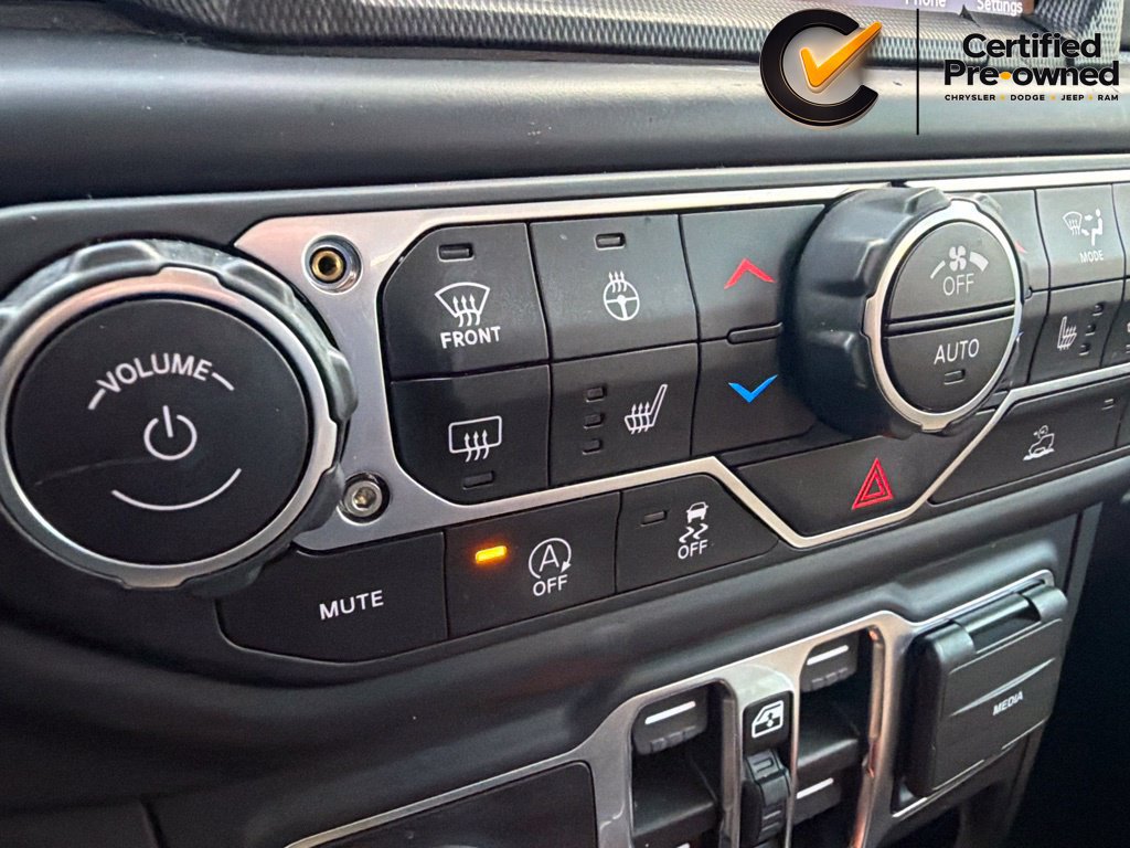 Certified 2023 Jeep Gladiator Rubicon w/ Cold Weather Group AWD/4WD image 81