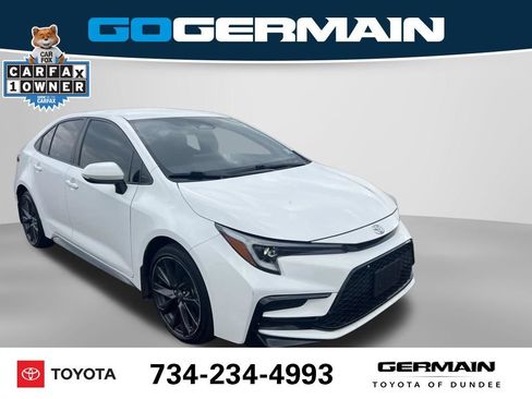 Used 2023 Toyota Corolla SE w/ Carpet Mat Package (TMS) FWD image 4