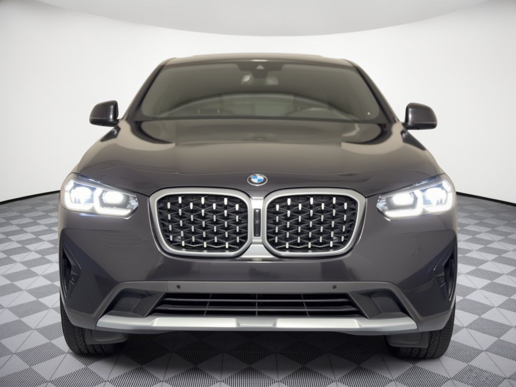 Used 2025 BMW X4 xDrive30i AWD/4WD image 6