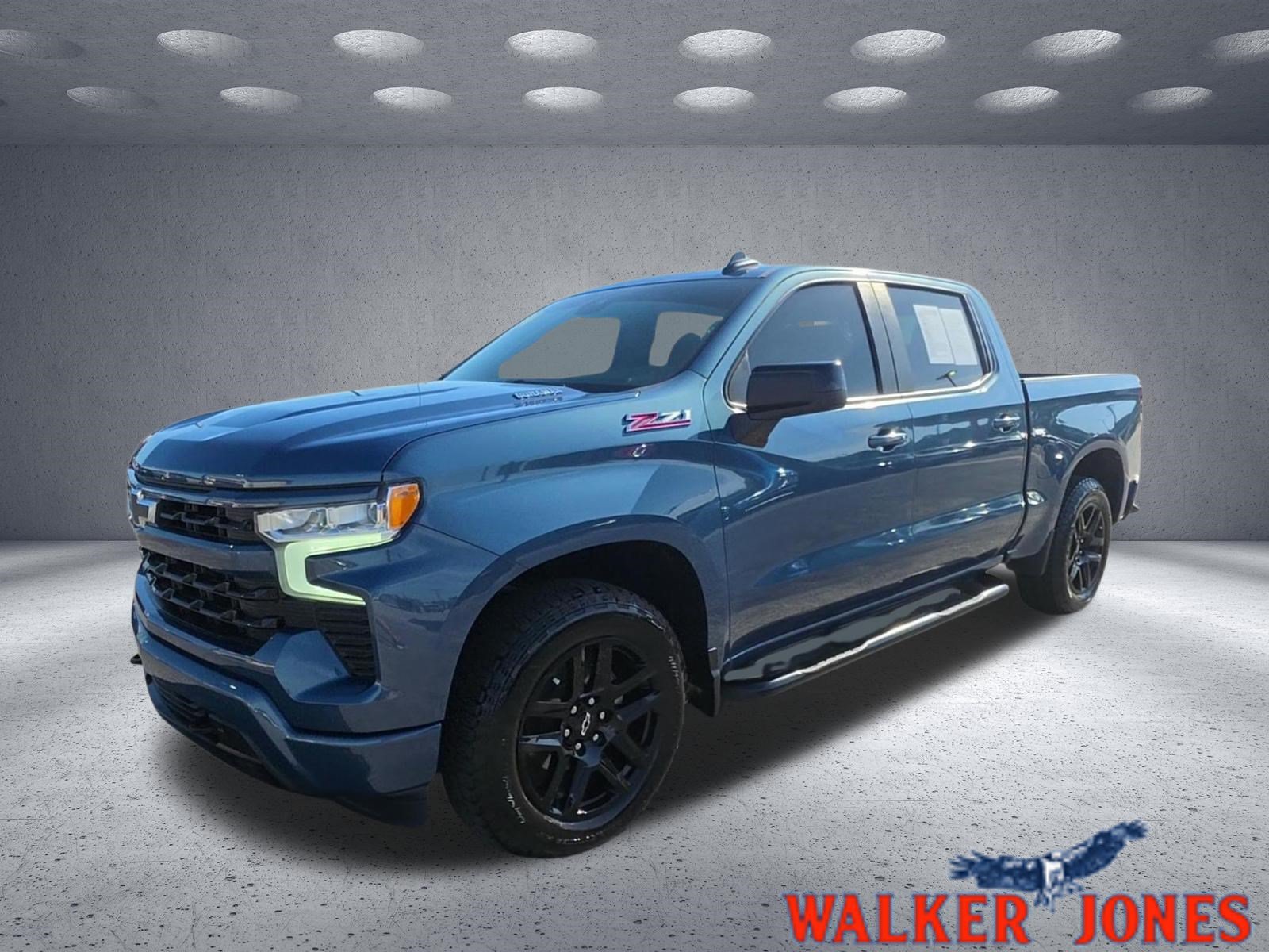 Used 2024 Chevrolet Silverado 1500 RST AWD/4WD image 1