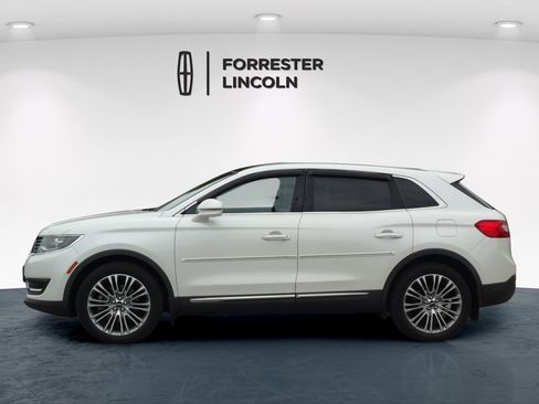 Used 2016 Lincoln MKX Reserve w/ Climate Package AWD/4WD image 6