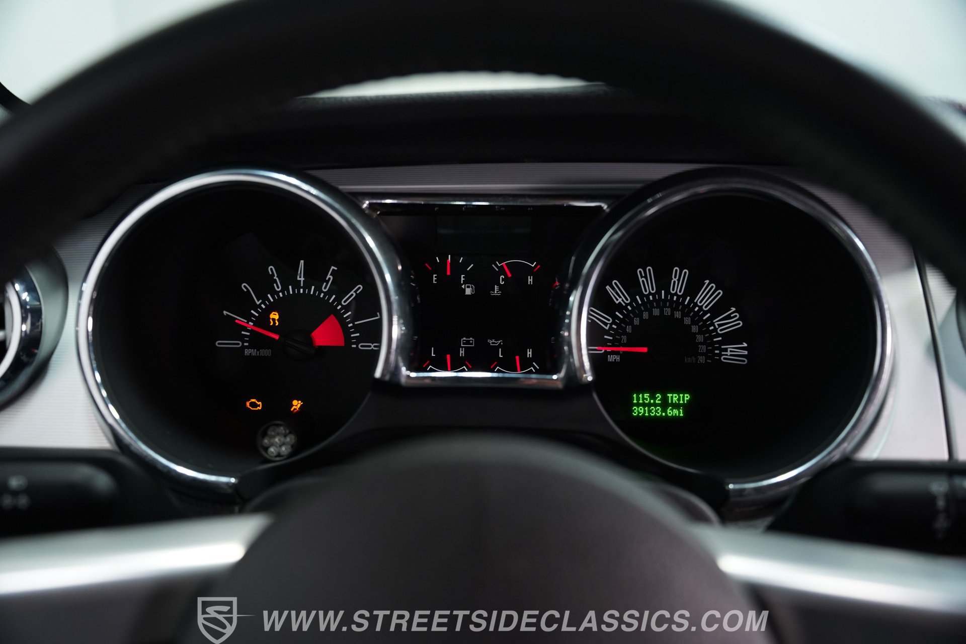 Used 2006 Ford Mustang GT RWD image 39