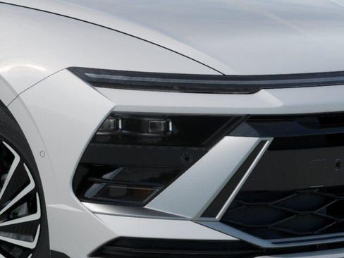 New 2026 Hyundai Sonata Limited FWD image 9