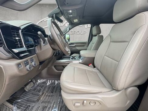 Used 2024 Chevrolet Silverado 2500 LTZ w/ LTZ Plus Package image 19