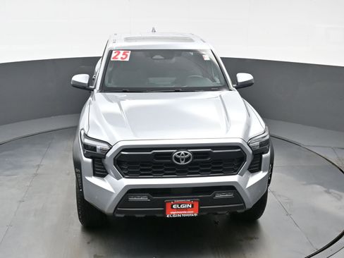 Used 2025 Toyota Tacoma TRD Off-Road w/ TRD Off Road Upgrade Package image 37