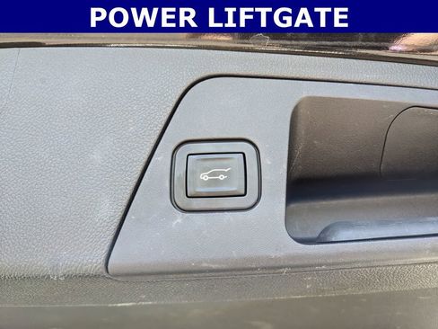 Used 2017 Buick Envision Essence image 15