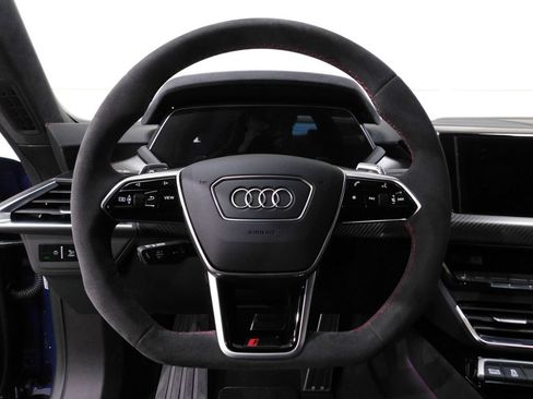 Used 2022 Audi RS e-tron GT AWD/4WD image 39