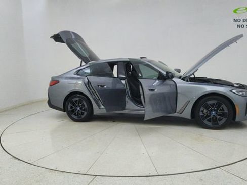 Used 2023 BMW i4 eDrive35 RWD image 78