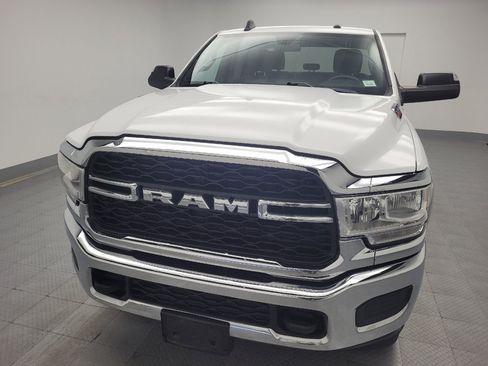 Used 2022 RAM 2500 Tradesman w/ Chrome Appearance Group image 15