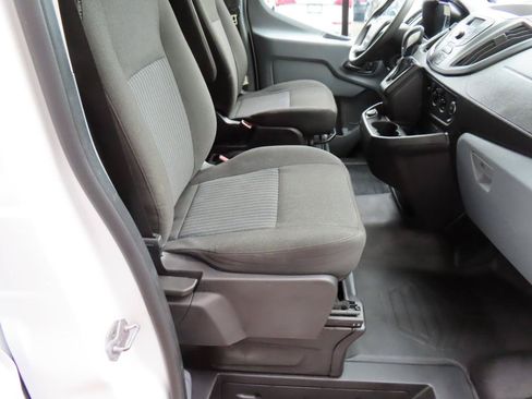 Used 2019 Ford Transit 250 130 Low Roof w/ Exterior Upgrade Package RWD image 13