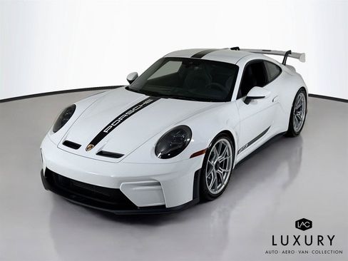 Used 2025 Porsche 911 GT3 w/ Chrono Package RWD image 4