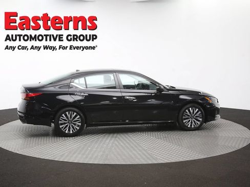 Used 2024 Nissan Altima 2.5 SV w/ SV Premium Package FWD image 45