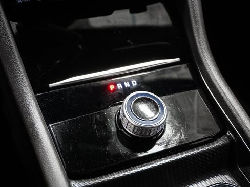 Certified 2024 Jeep Grand Cherokee Altitude image 25