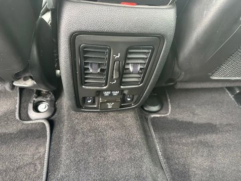 Used 2022 Dodge Durango SRT w/ SRT Interior Appearance Group AWD/4WD image 18