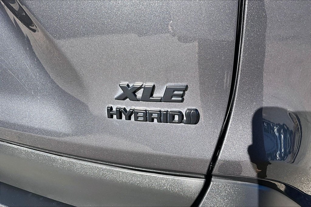 Certified 2024 Toyota RAV4 XLE w/ Convenience Package AWD/4WD image 24