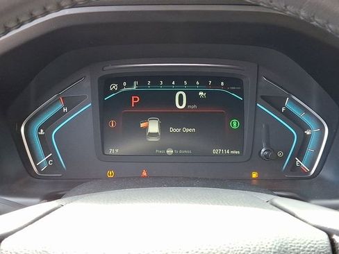 Used 2024 Honda Odyssey Touring image 19