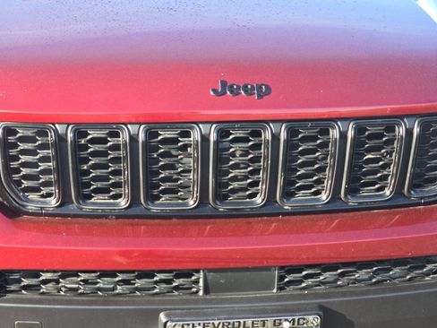 Used 2024 Jeep Grand Cherokee L Altitude image 47