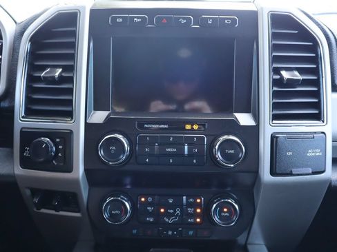 Used 2019 Ford F350 Lariat w/ Tow Technology Bundle AWD/4WD image 32