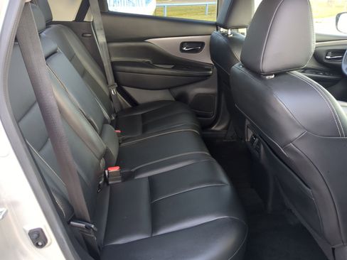 Used 2023 Nissan Murano SV image 29