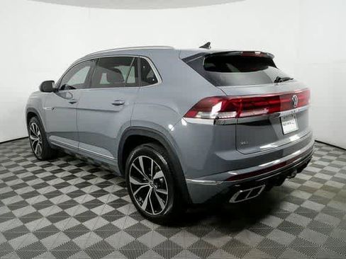 New 2026 Volkswagen Atlas Cross Sport SEL Premium R-Line image 4