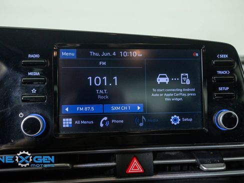 Used 2021 Hyundai Elantra SEL w/ Convenience + Premium Package FWD image 17