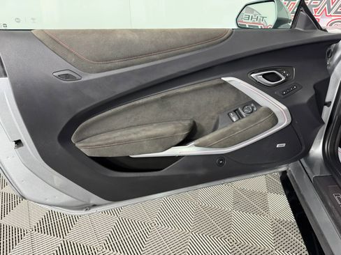 Used 2023 Chevrolet Camaro ZL1 RWD image 30