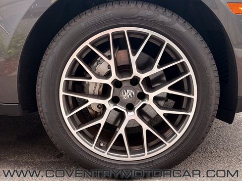 Used 2018 Porsche Macan S AWD/4WD image 8