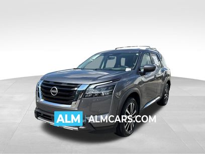 Used 2023 Nissan Pathfinder Platinum