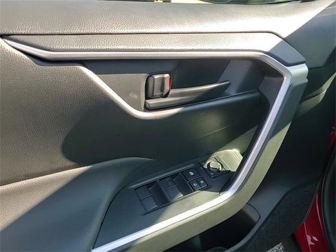 Used 2025 Toyota RAV4 LE image 10