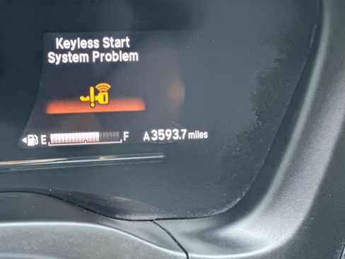 Used 2021 Honda HR-V EX-L image 33