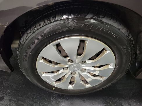 Used 2011 Honda Accord LX image 11