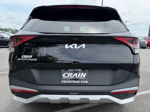 Used 2023 Kia Sportage EX FWD image 6