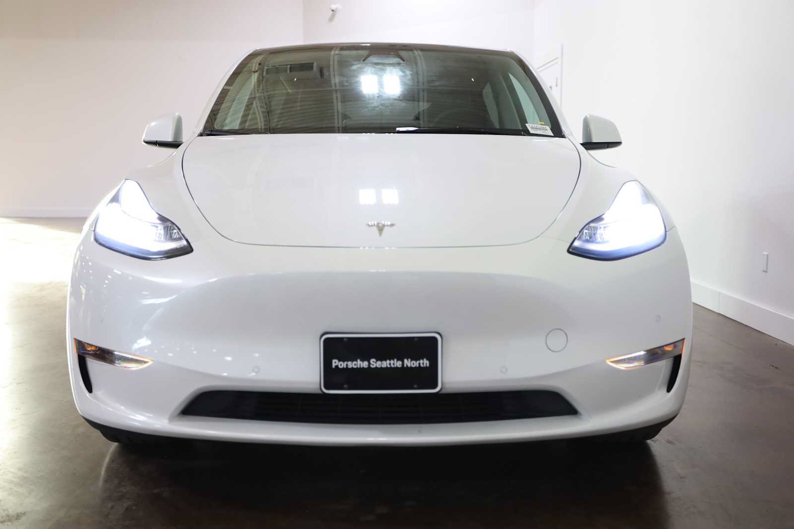 Used 2021 Tesla Model Y Long Range AWD/4WD image 10