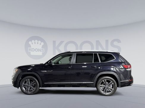 Used 2022 Volkswagen Atlas SEL R-Line AWD/4WD image 2