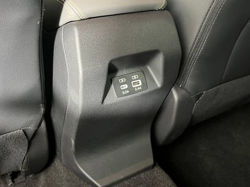 Used 2024 Subaru Crosstrek 2.5i Sport w/ Popular Package #4A AWD/4WD image 27