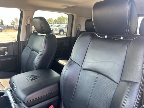 Used 2018 RAM 3500 Laramie w/ Sport Appearance Group AWD/4WD image 17