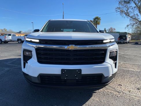 Used 2024 Chevrolet Traverse LS image 20