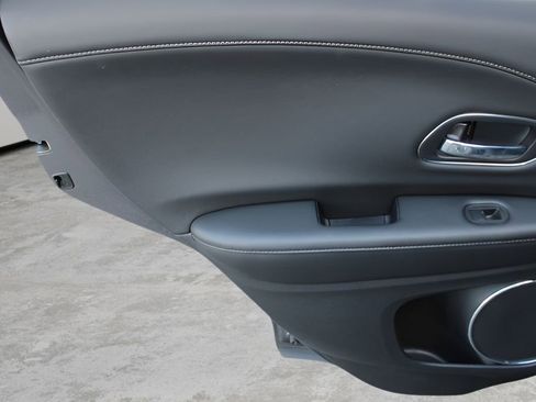 Used 2019 Honda HR-V EX-L image 20