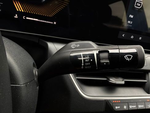 Used 2025 Kia K4 FWD image 37