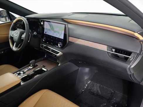 Certified 2026 Lexus RX 350 w/ Convenience Package AWD/4WD image 9