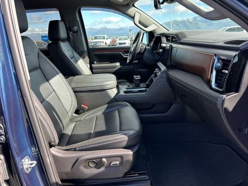 Used 2023 GMC Sierra 1500 Denali w/ Technology Package image 10