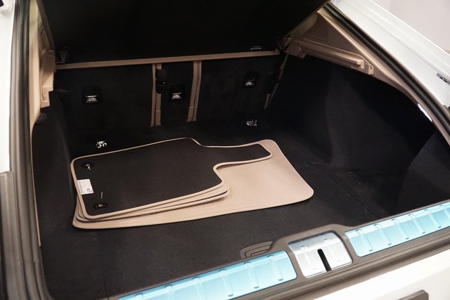 New 2026 Porsche Panamera 4 AWD/4WD image 8