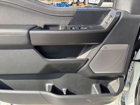 New 2025 Ford F150 Lariat w/ Equipment Group 501A Mid image 12