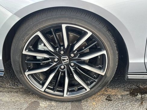 Used 2023 Honda Accord Touring image 27